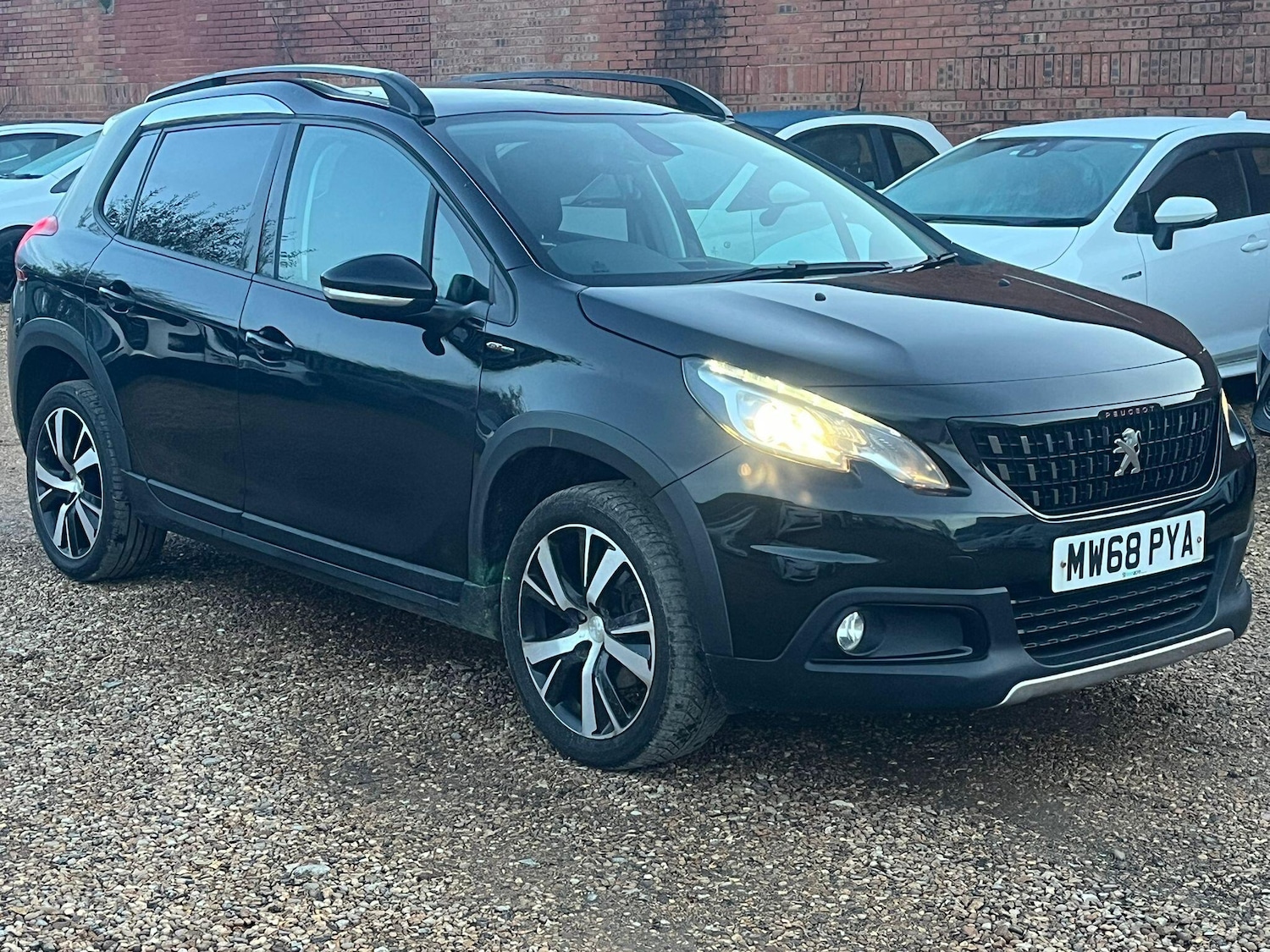 Used Peugeot 2008 2019 for sale - 76620246: Photo 5