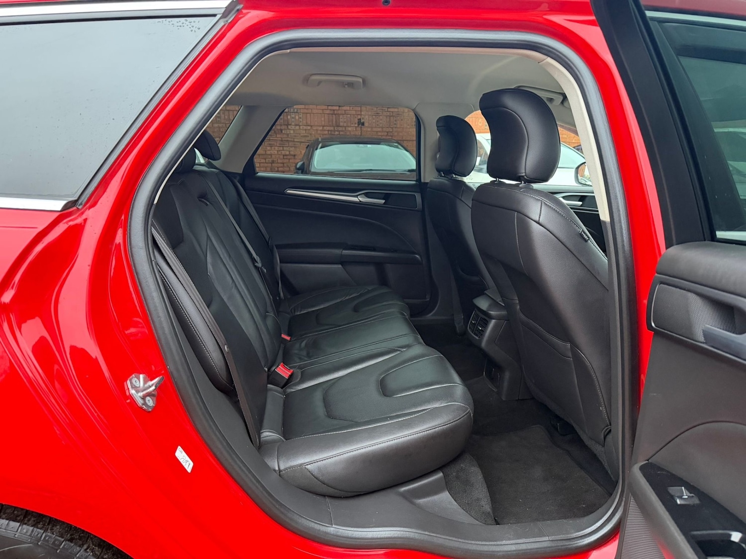 Used Ford Mondeo 2017 for sale - 77020690: Photo 18