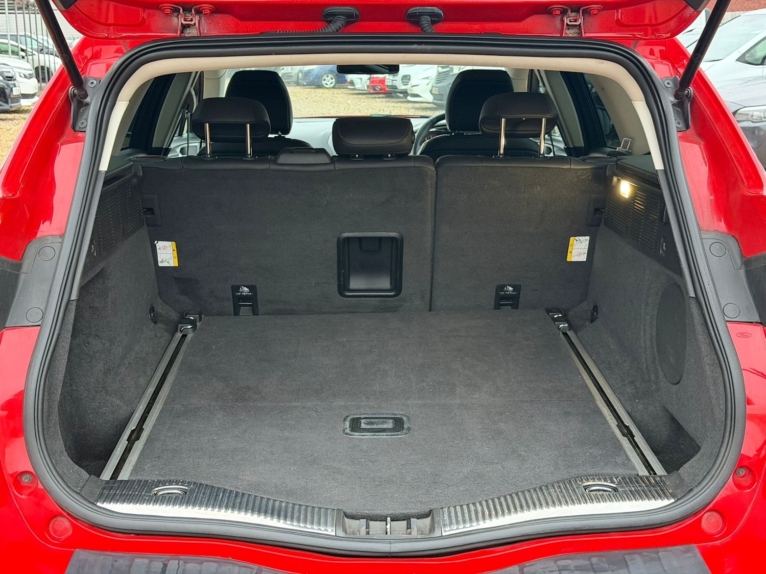 Used Ford Mondeo 2017 for sale - 77020690: Photo 32