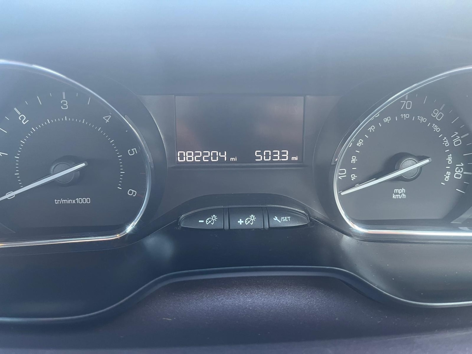 Used Peugeot 2008 2014 for sale - 76584349: Photo 23