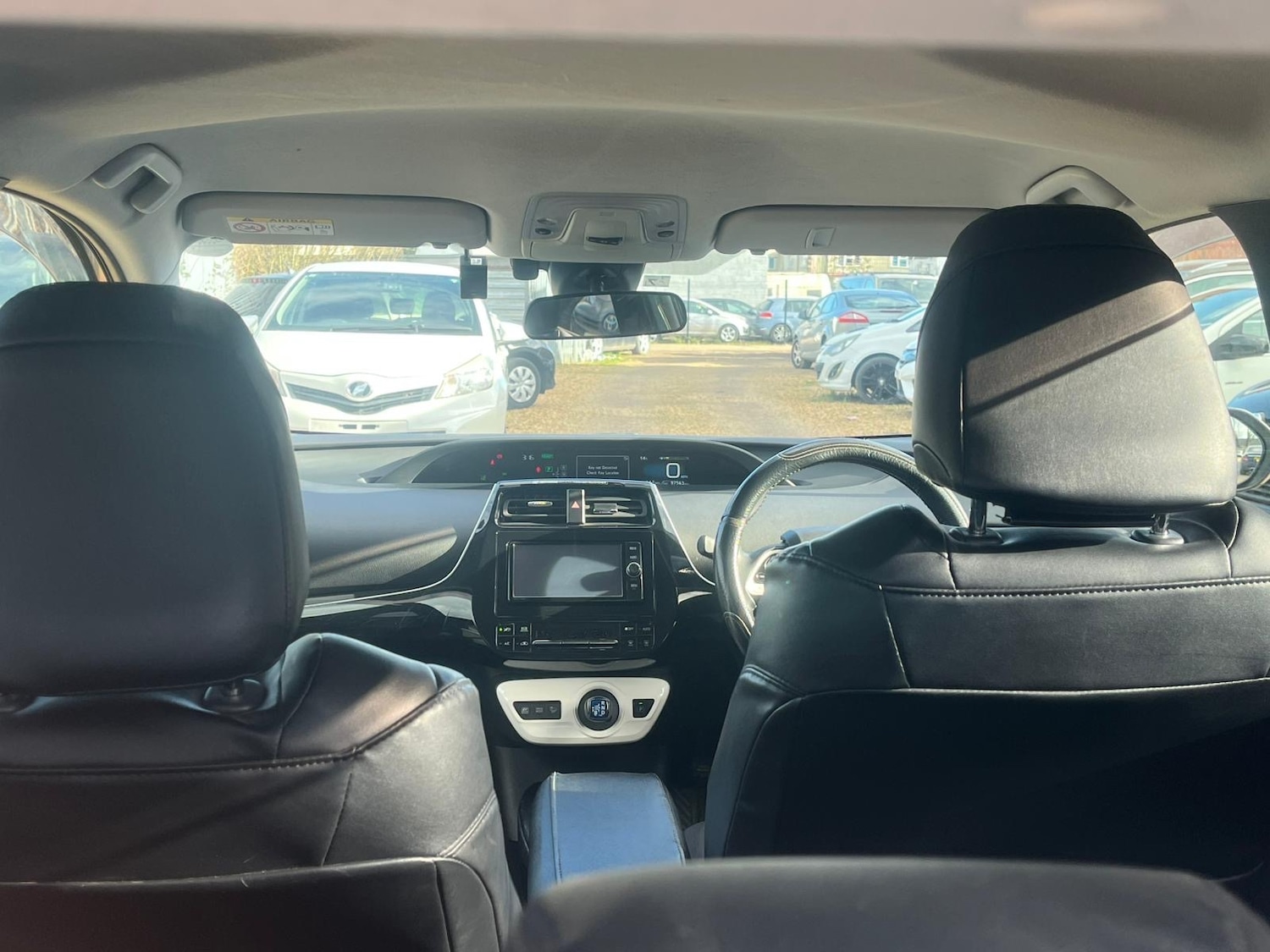 Used Toyota Prius 2018 for sale - 77946049: Photo 12