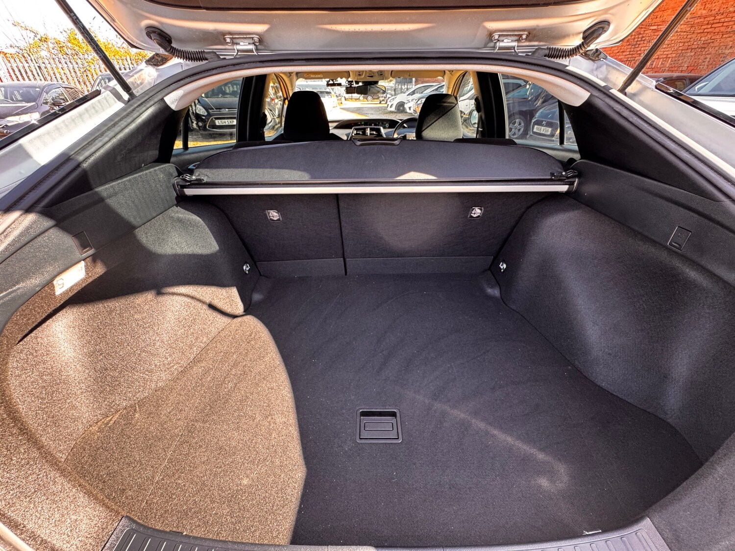 Used Toyota Prius 2020 for sale - 78155713: Photo 17