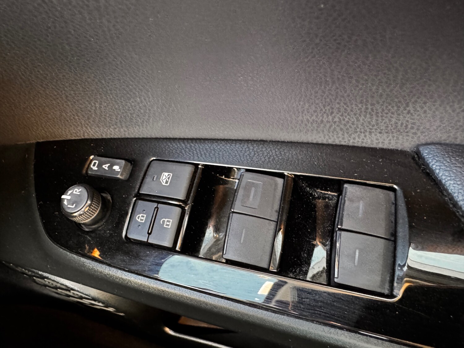 Used Toyota Prius 2020 for sale - 78155713: Photo 21