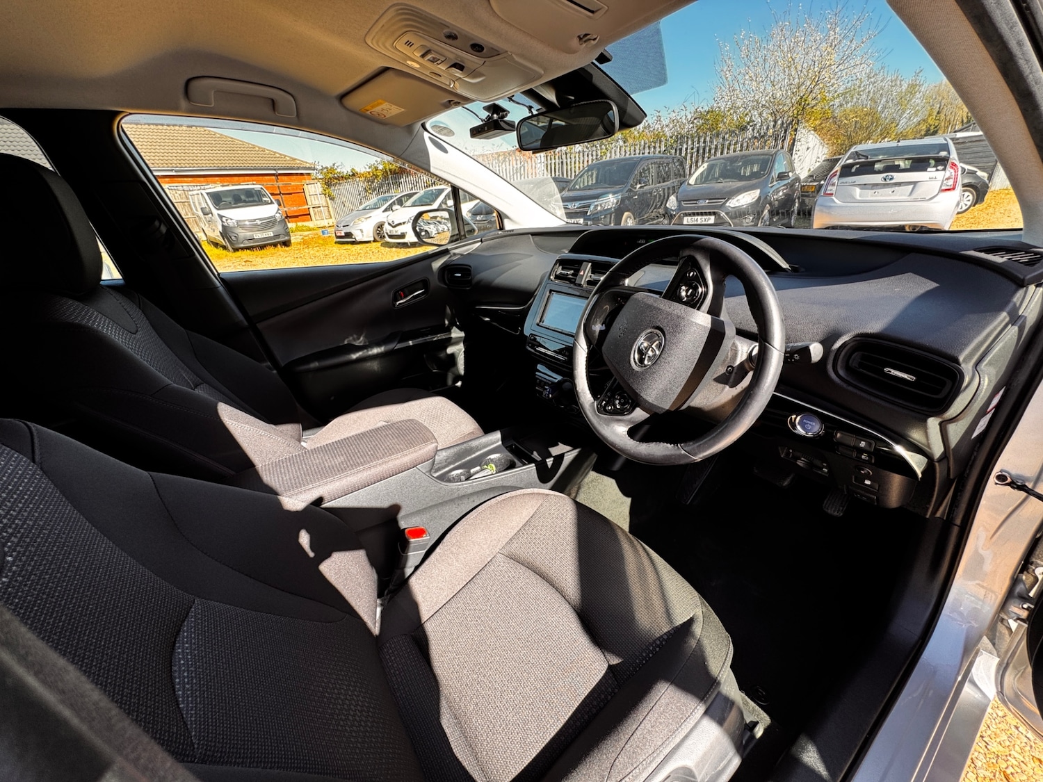 Used Toyota Prius 2020 for sale - 78155713: Photo 8