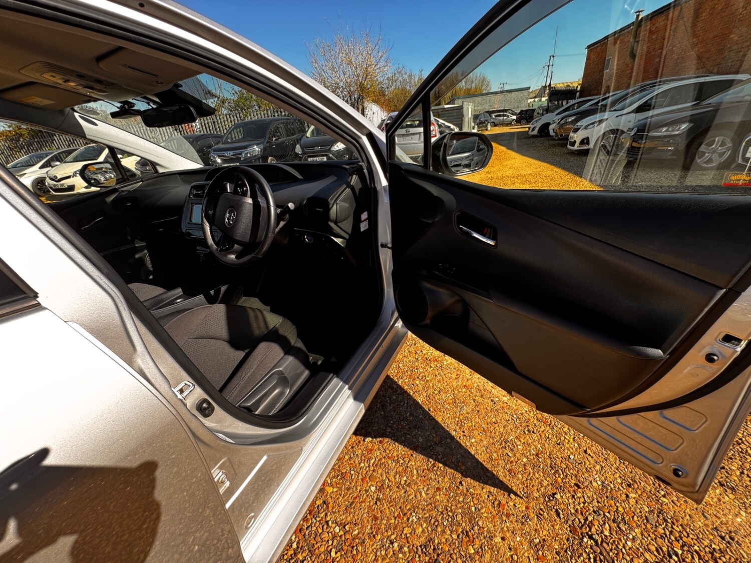 Used Toyota Prius 2020 for sale - 78155713: Photo 9