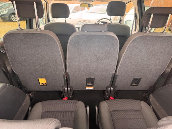 Used Ford S-Max 2012 for sale - 76314398: Photo 17