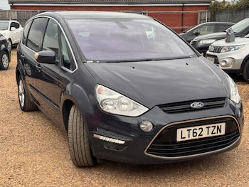 2012 (62) - 2.0 TDCi Titanium Powershift Euro 5 5dr