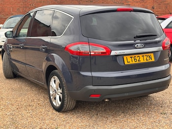 Used Ford S-Max 2012 for sale - 76314398: Photo 4