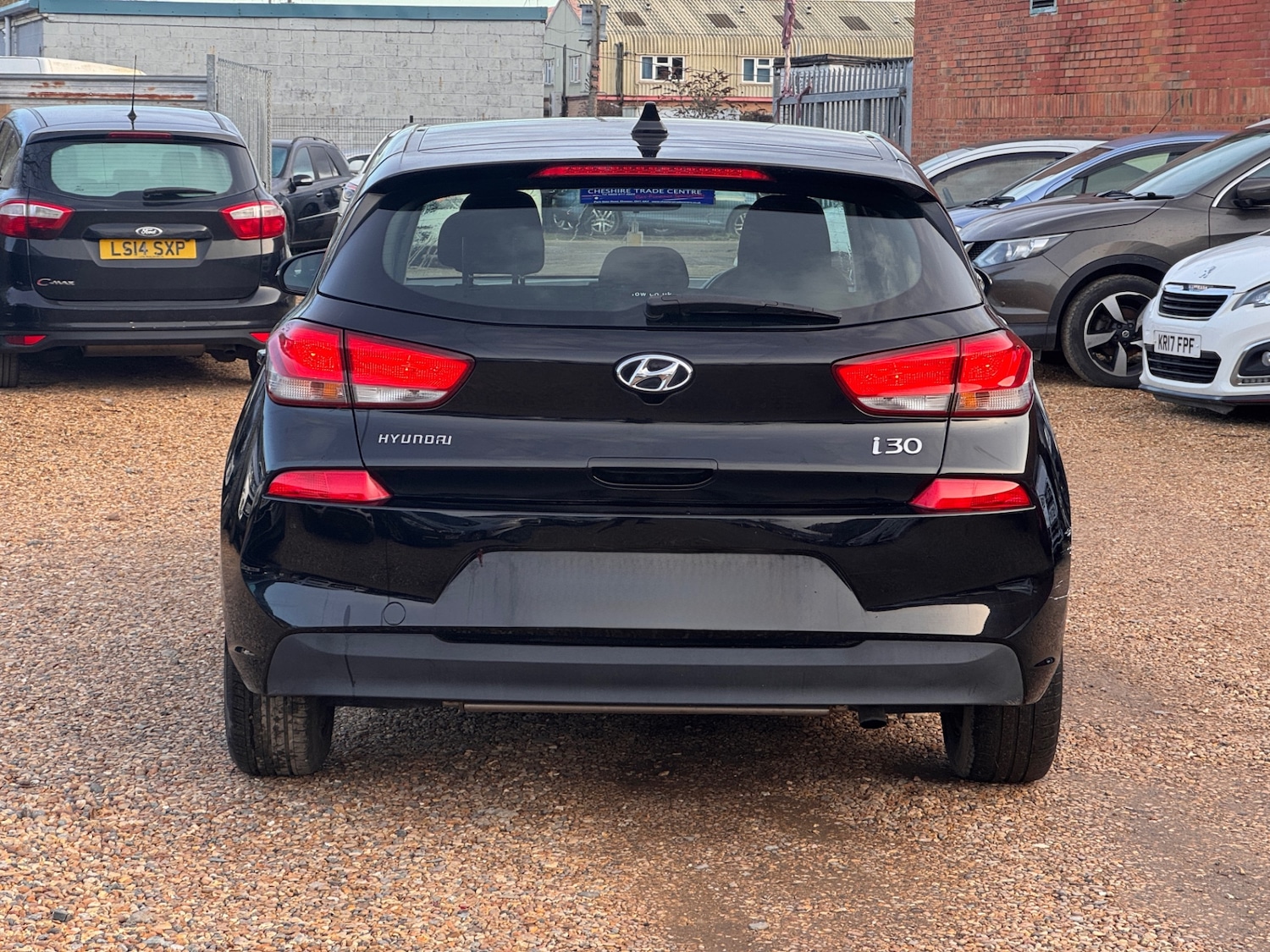 Used Hyundai i30 2018 for sale - 77663509: Photo 5
