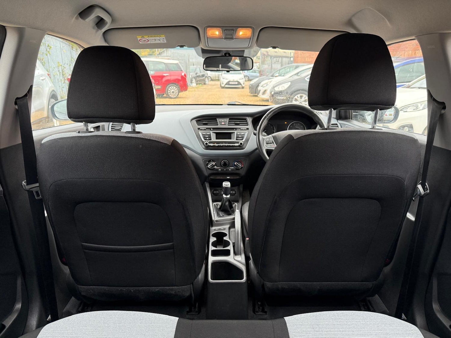 Used Hyundai i20 2016 for sale - 76360615: Photo 17