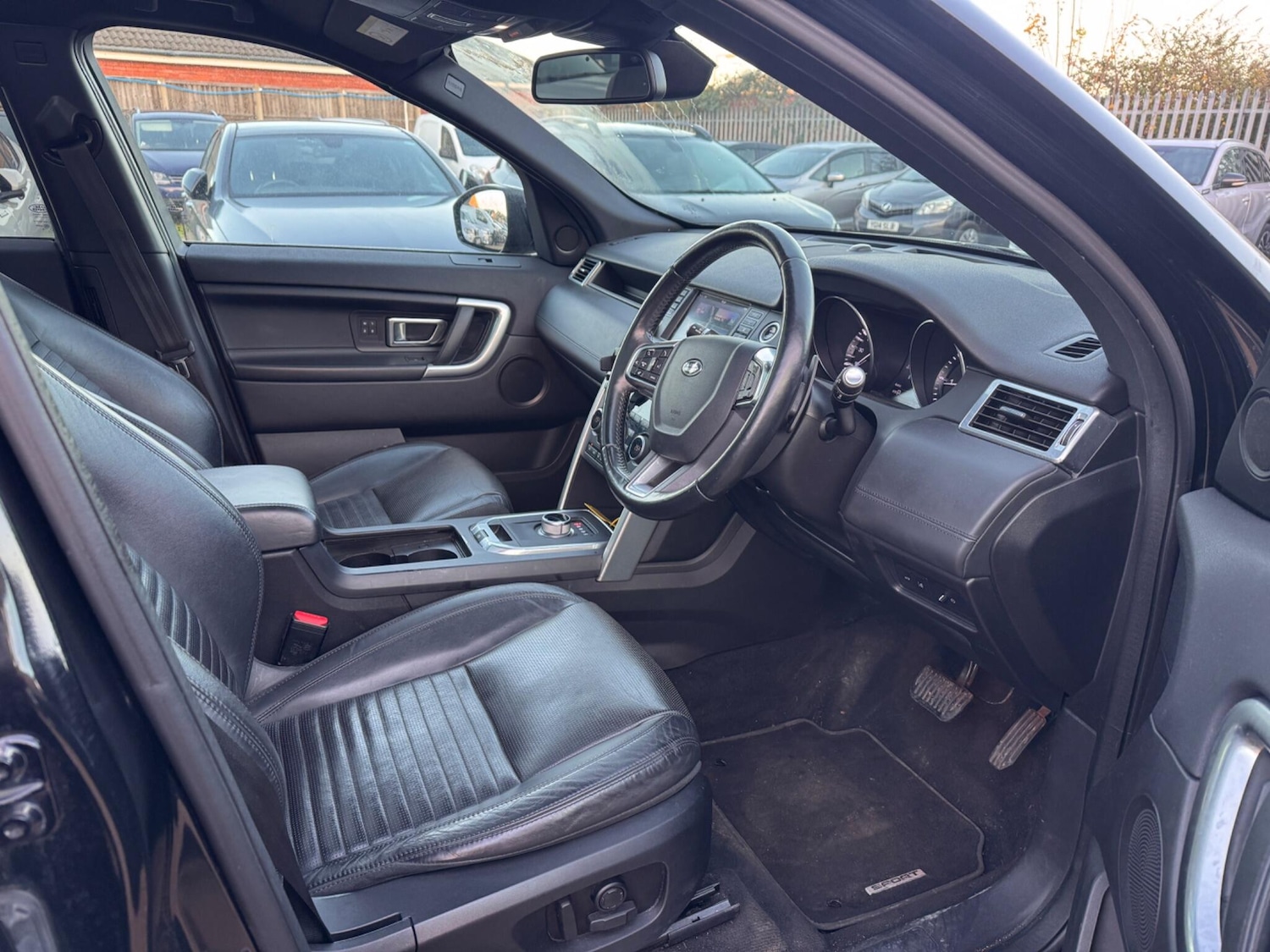 Used Land Rover Discovery Sport 2015 for sale - 76608145: Photo 8