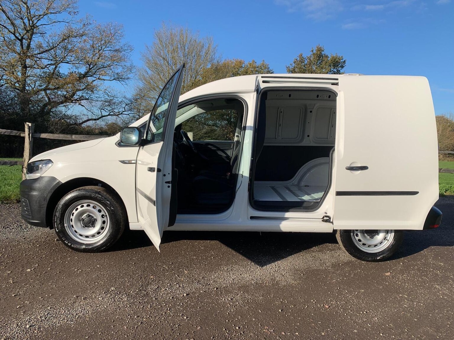 Used Volkswagen Caddy 2020 for sale - 76968571: Photo 32