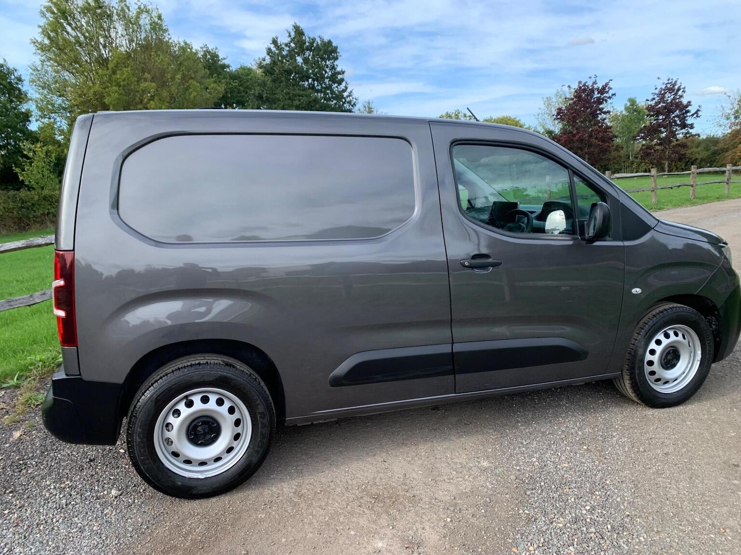 Used Peugeot Partner 2020 for sale - 76968578: Photo 20