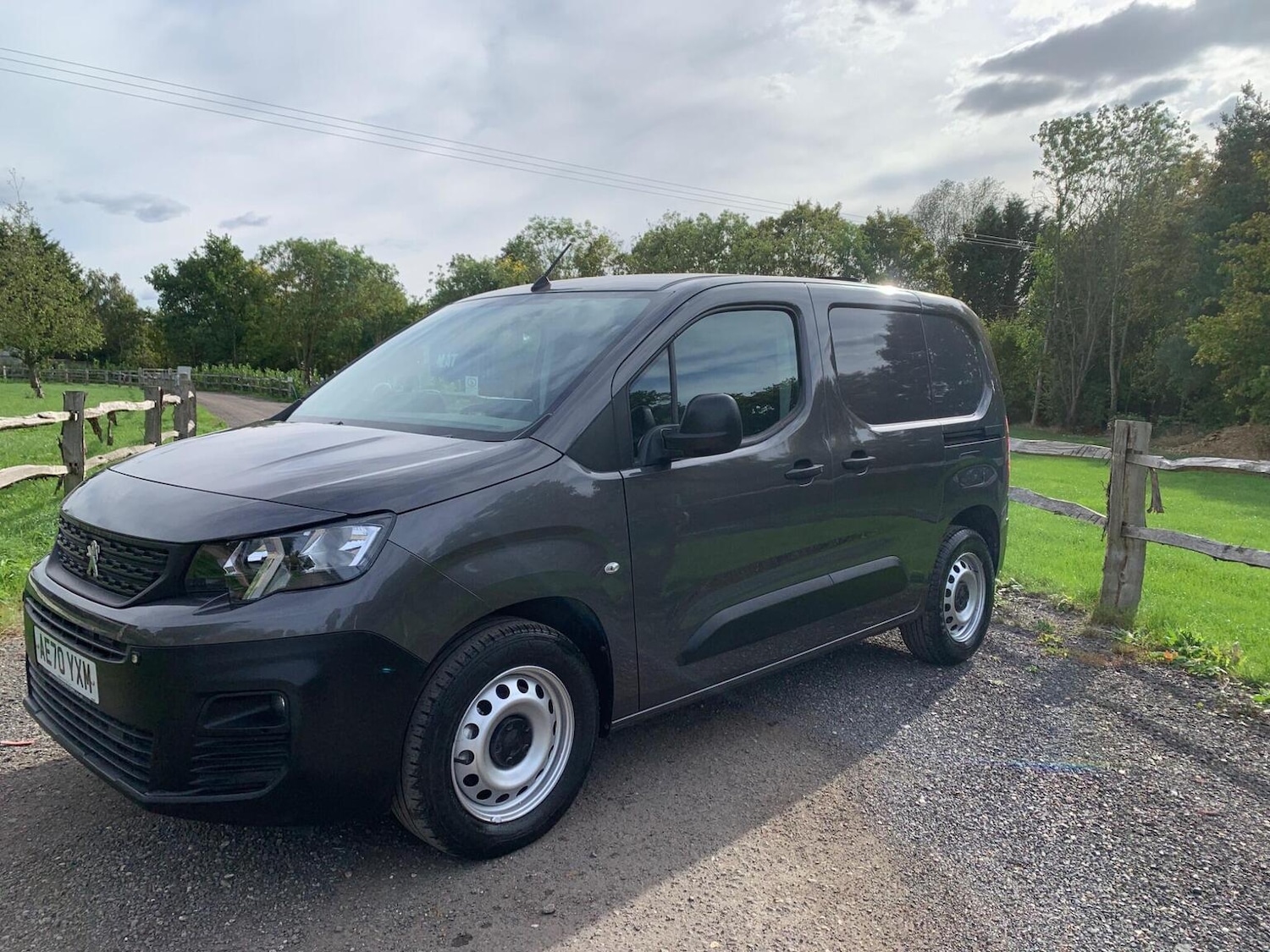 Used Peugeot Partner 2020 for sale - 76968578: Photo 23