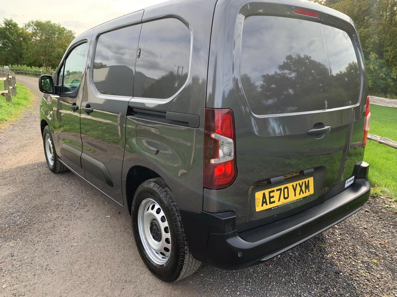 Used Peugeot Partner 2020 for sale - 76968578: Photo 51