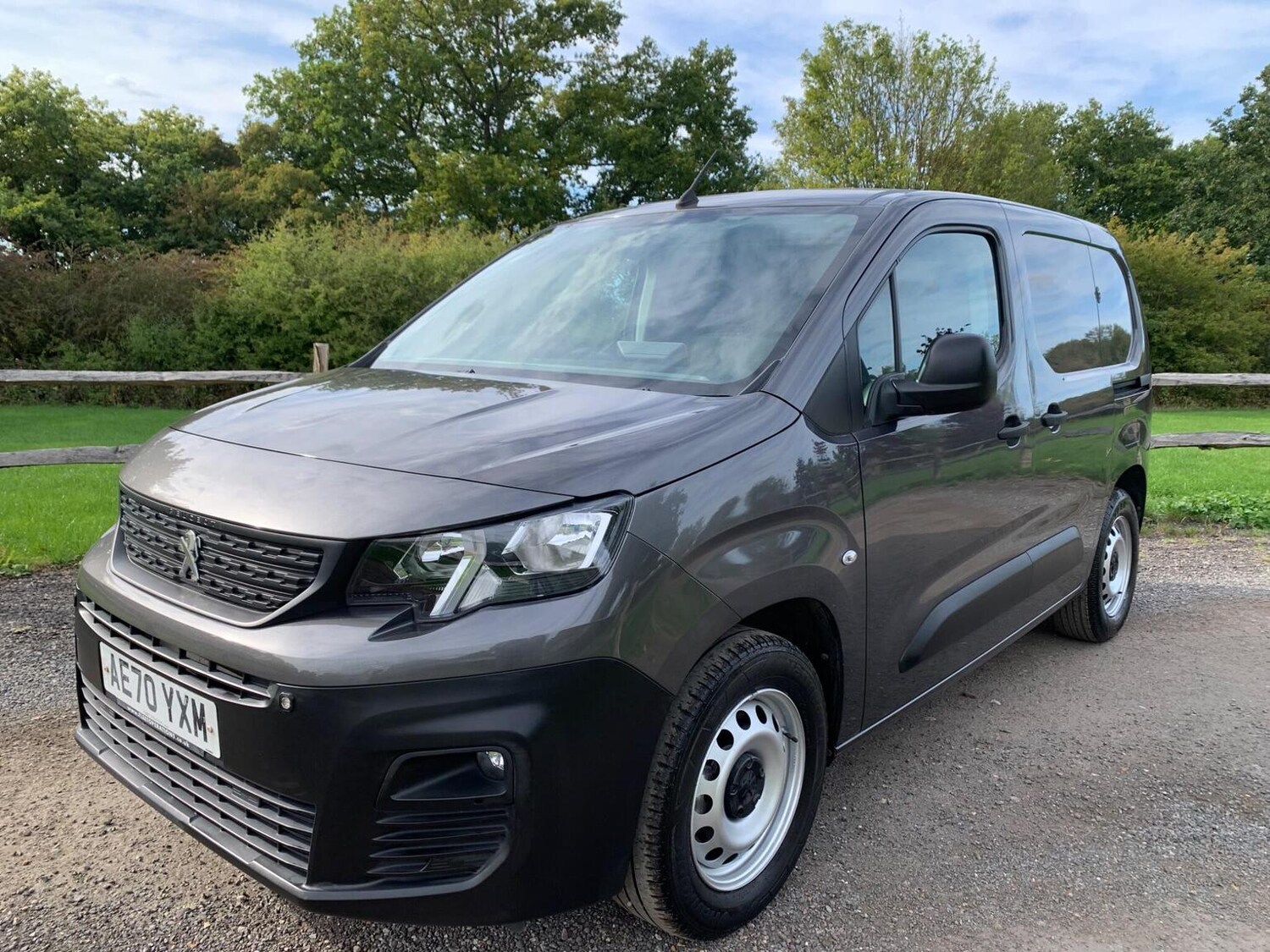 Used Peugeot Partner 2020 for sale - 76968578: Photo 53