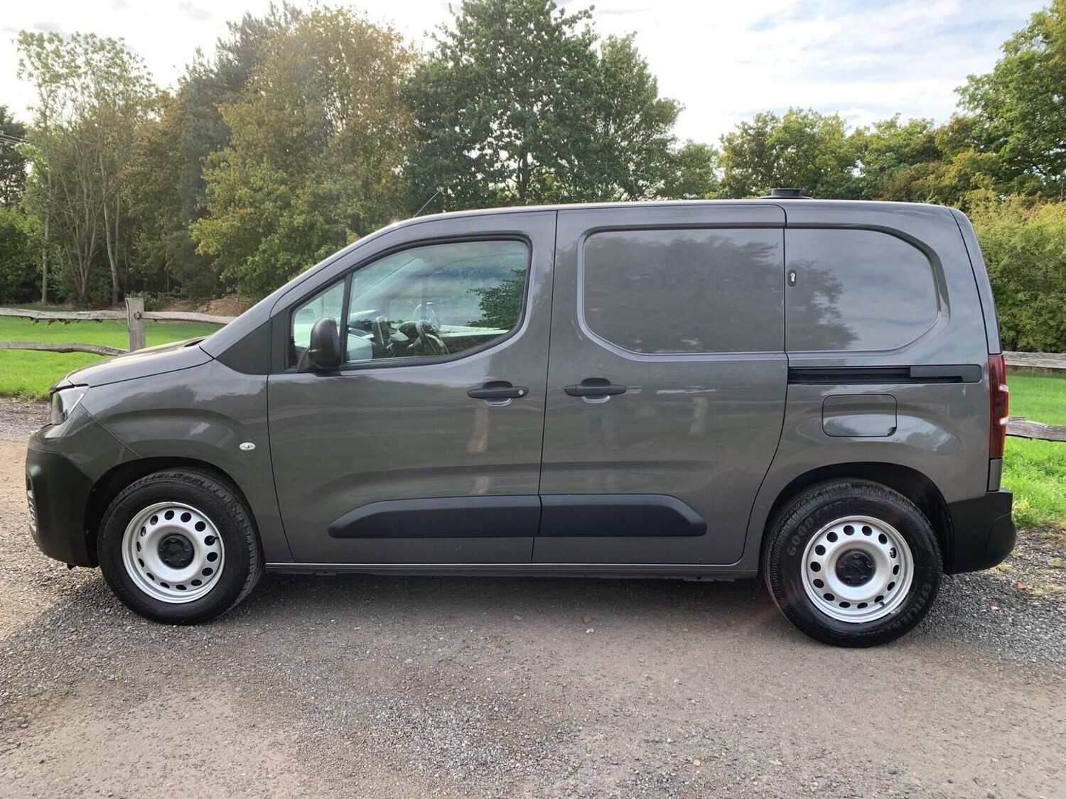 Used Peugeot Partner 2020 for sale - 76968578: Photo 55