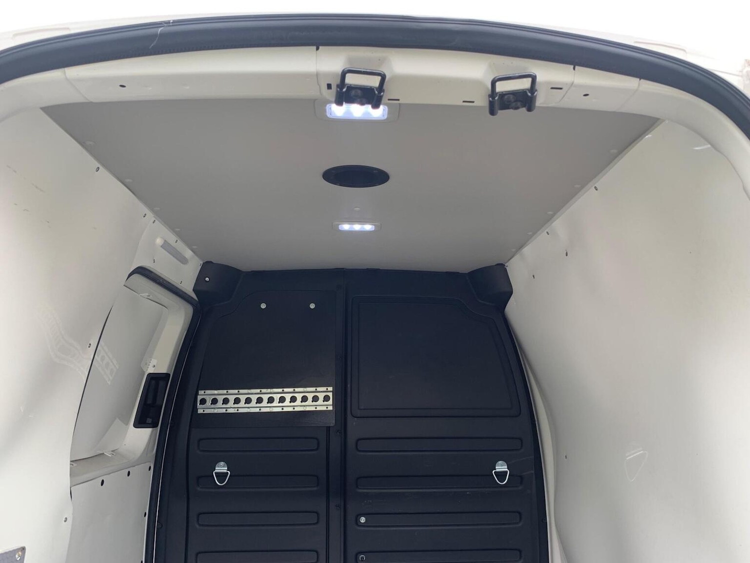 Used Volkswagen Caddy 2019 for sale - 77681702: Photo 79