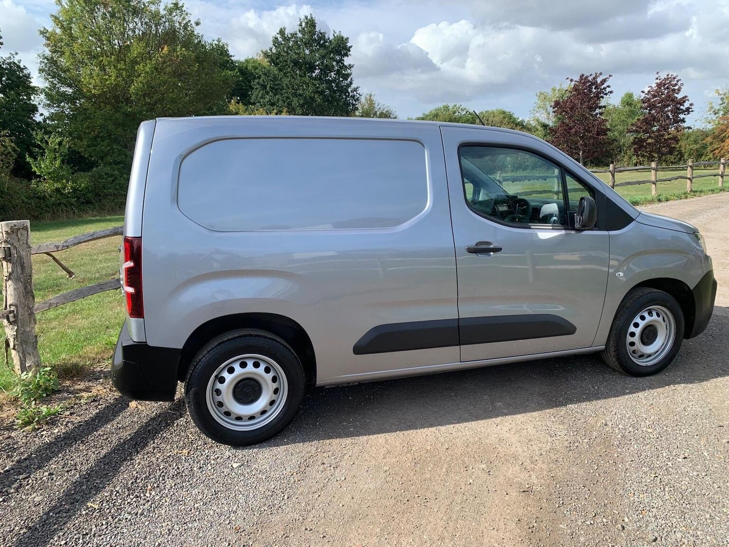 Used Citroen Berlingo 2023 for sale - 76963405: Photo 23