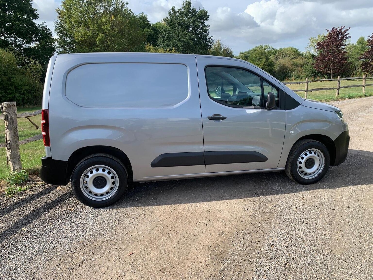 Used Citroen Berlingo 2023 for sale - 76963405: Photo 24