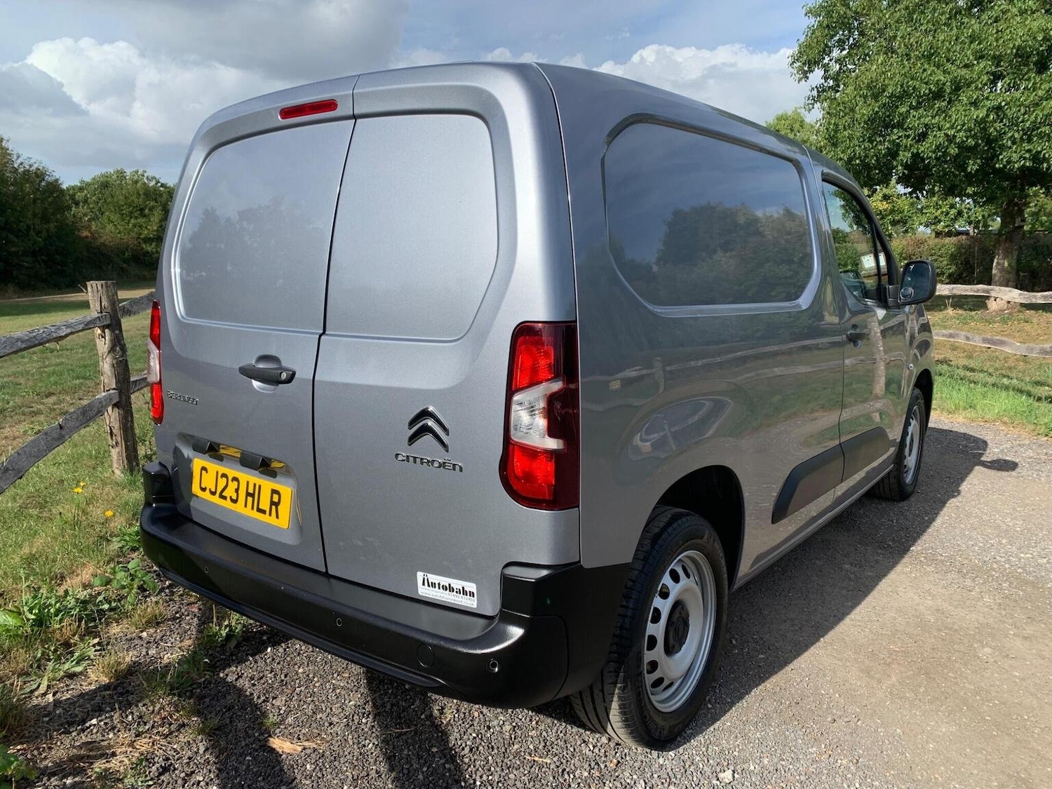 Used Citroen Berlingo 2023 for sale - 76963405: Photo 49