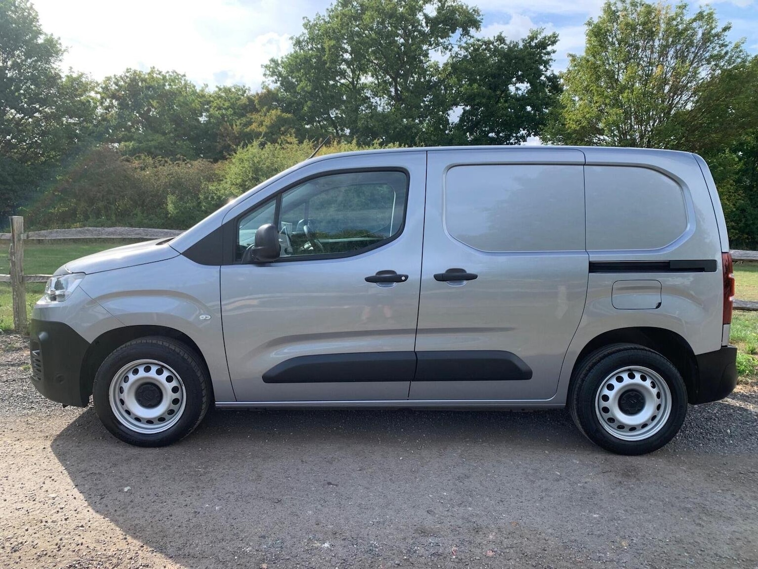 Used Citroen Berlingo 2023 for sale - 76963405: Photo 54