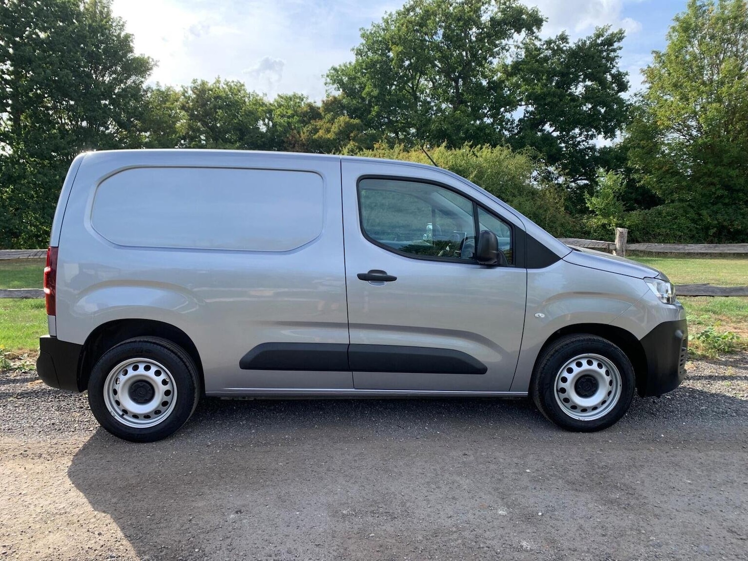 Used Citroen Berlingo 2023 for sale - 76963405: Photo 7