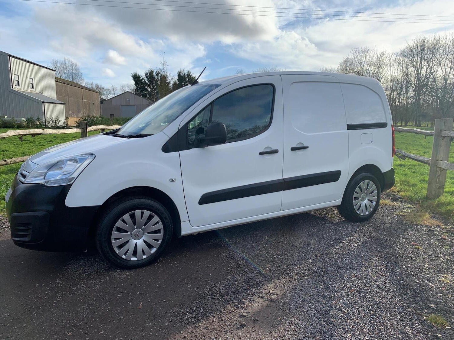 Used Citroen Berlingo 2017 for sale - 77318351: Photo 12