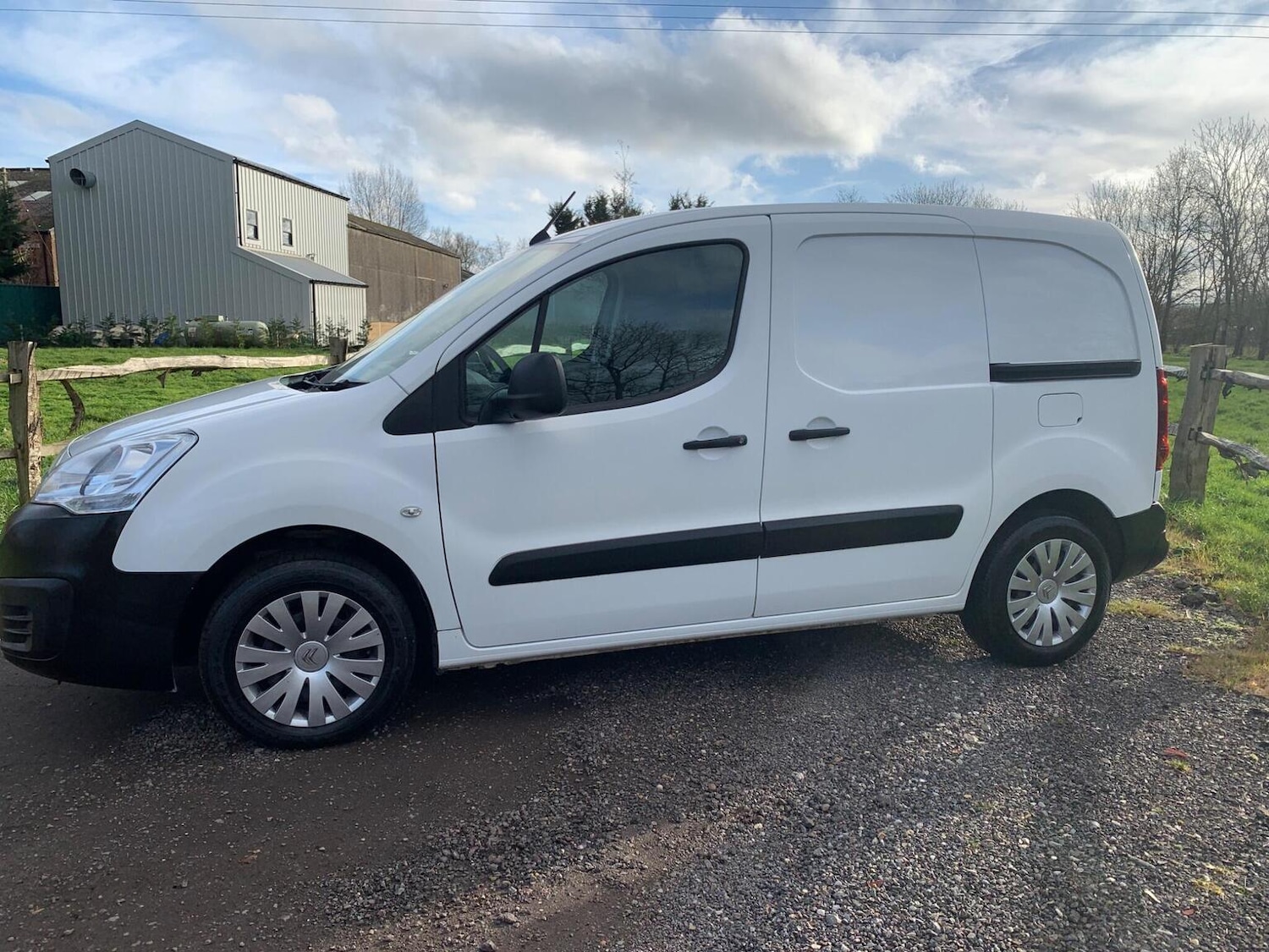 Used Citroen Berlingo 2017 for sale - 77318351: Photo 15