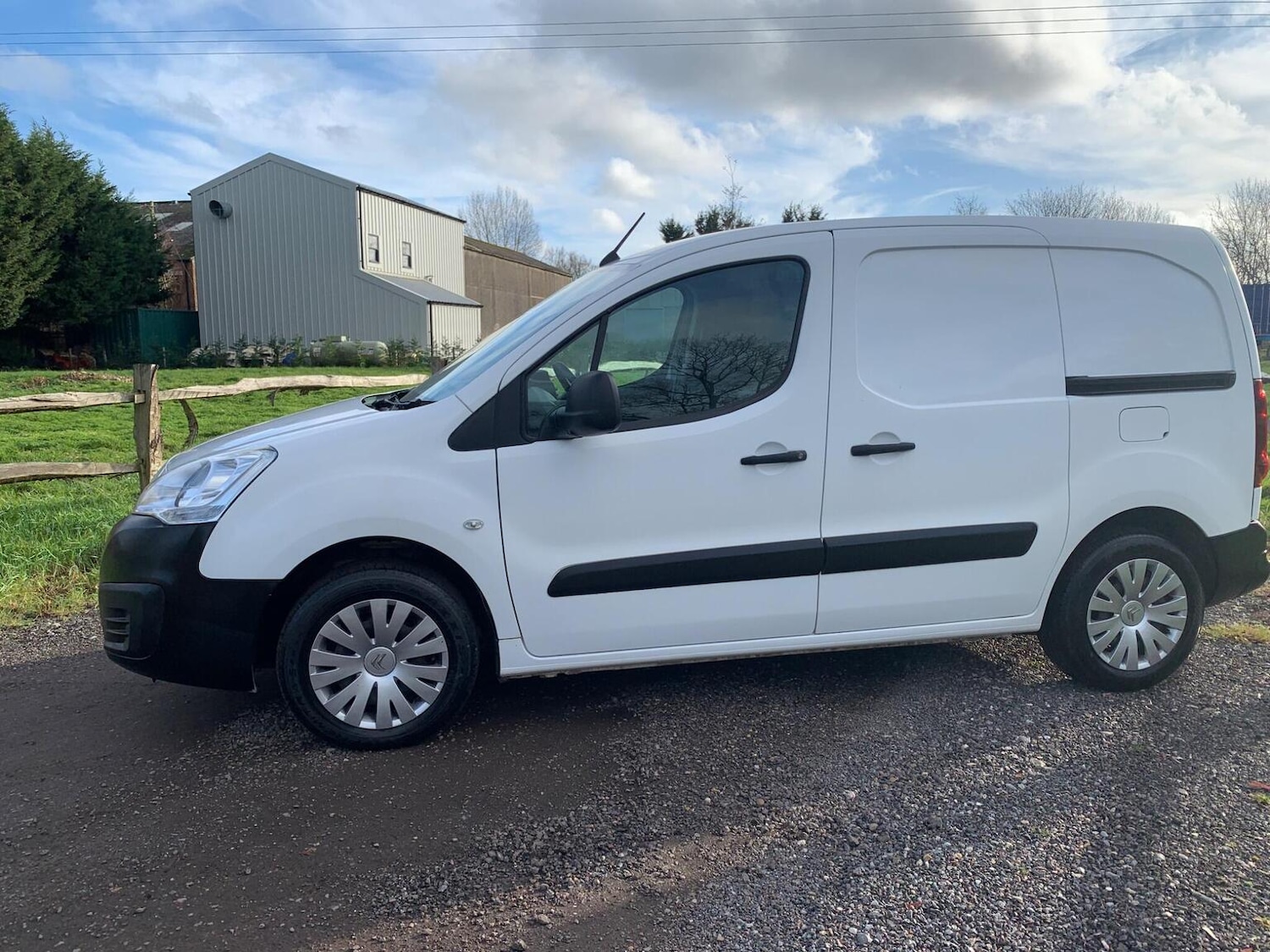 Used Citroen Berlingo 2017 for sale - 77318351: Photo 21
