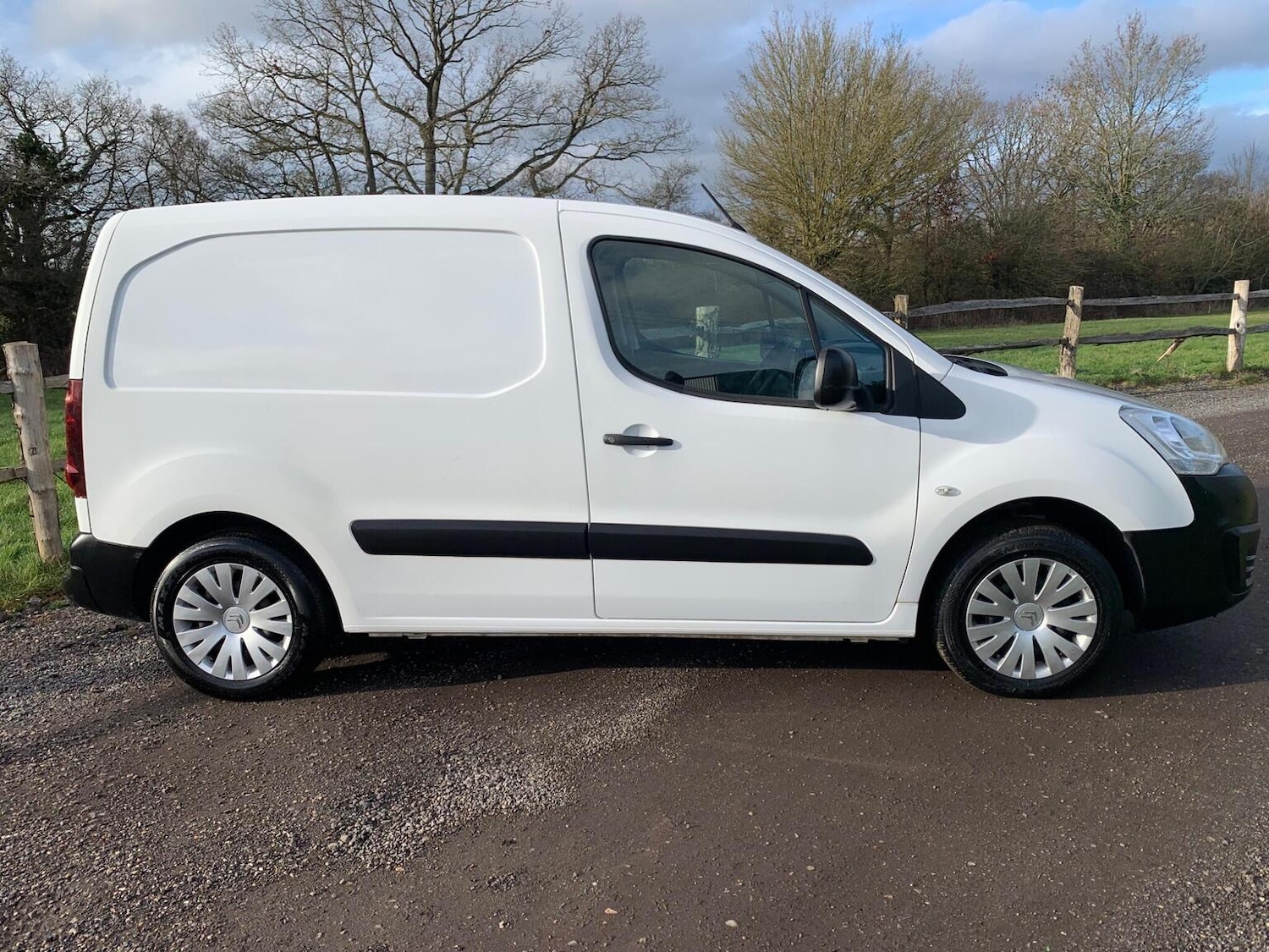Used Citroen Berlingo 2017 for sale - 77318351: Photo 29