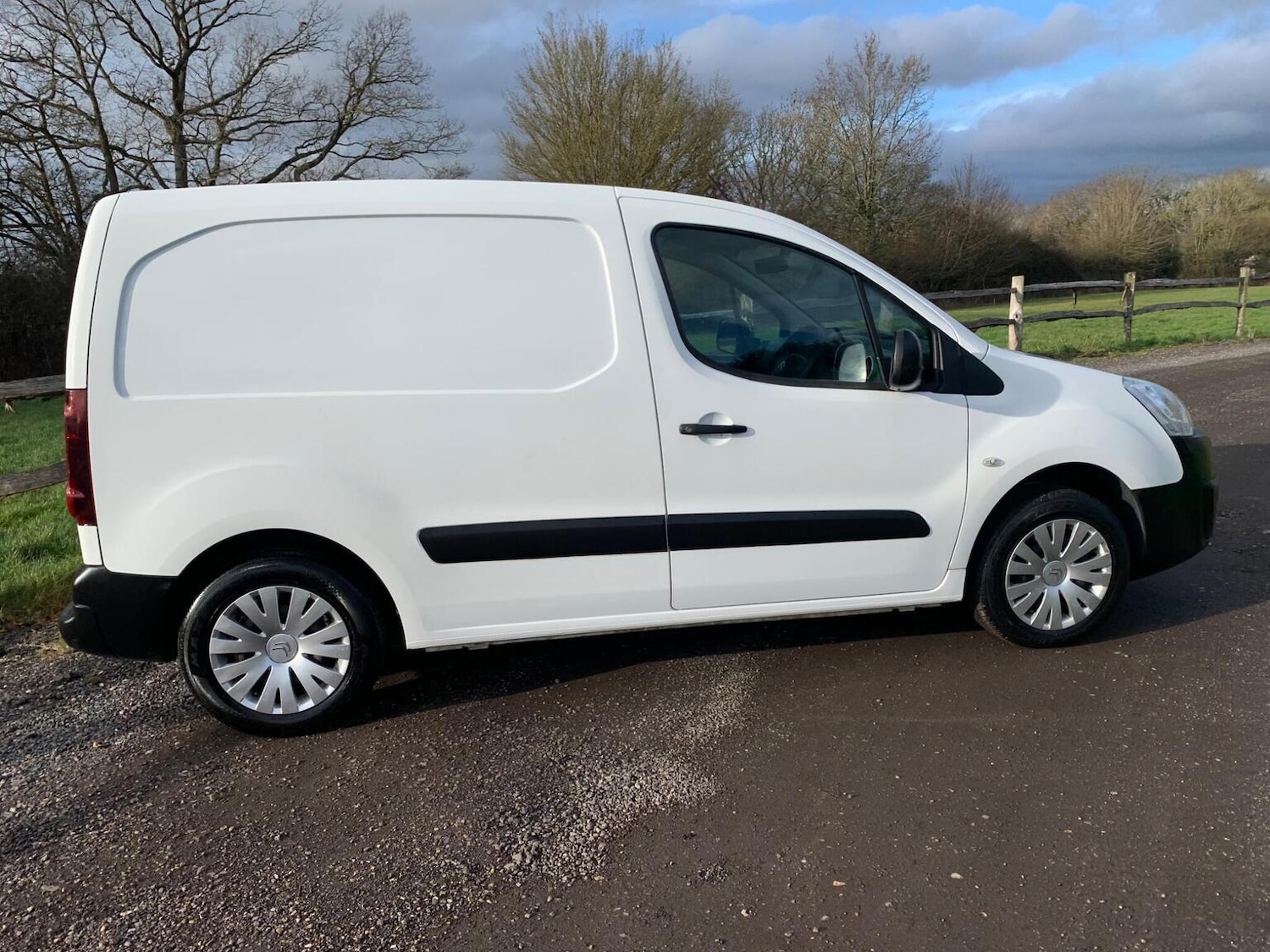 Used Citroen Berlingo 2017 for sale - 77318351: Photo 31