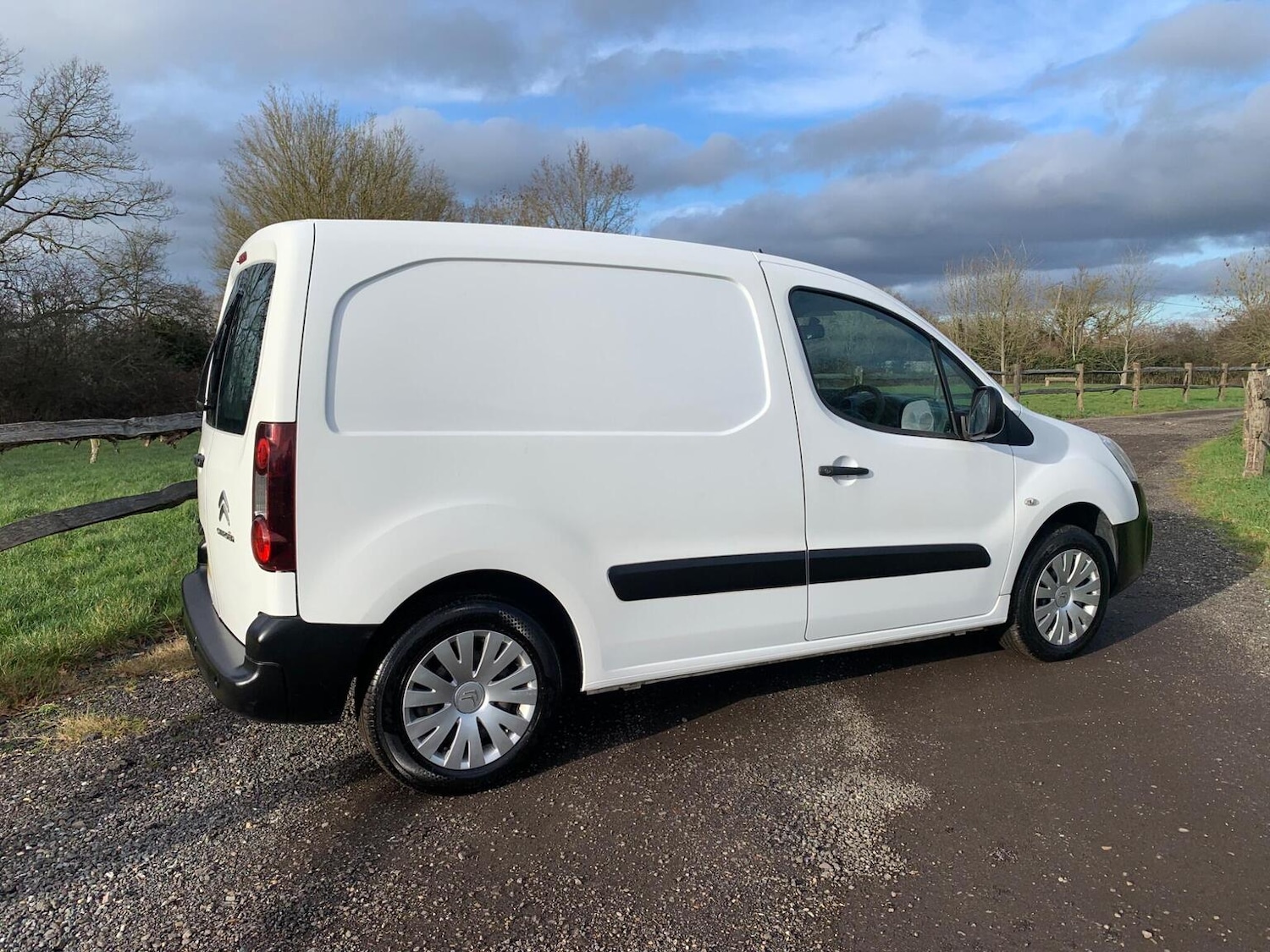 Used Citroen Berlingo 2017 for sale - 77318351: Photo 48
