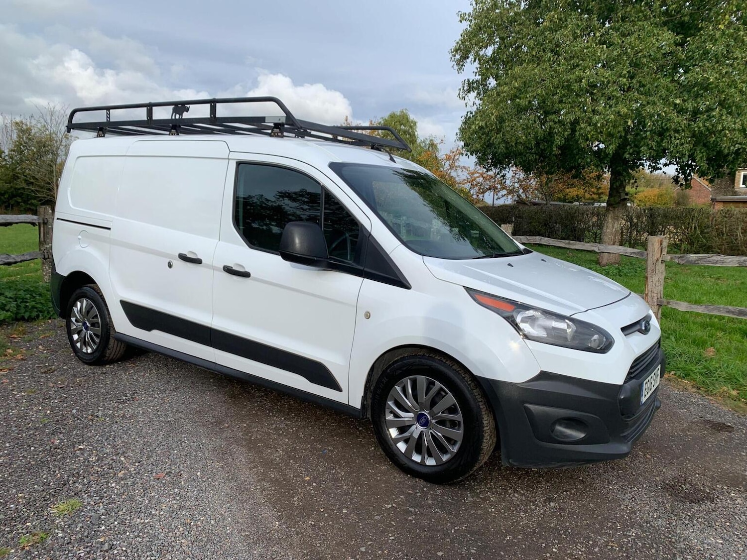 Used Ford Transit Connect 2018 for sale - 76963245: Photo 16