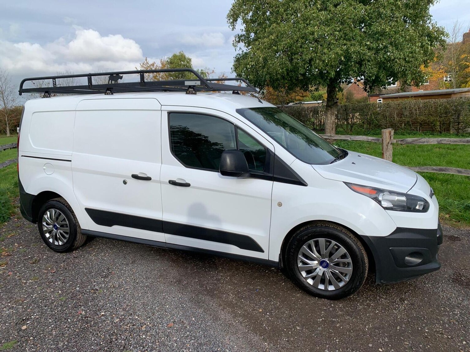 Used Ford Transit Connect 2018 for sale - 76963245: Photo 18