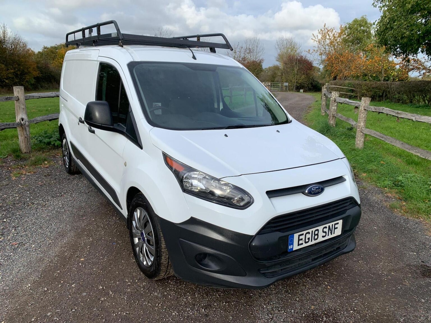 Used Ford Transit Connect 2018 for sale - 76963245: Photo 2