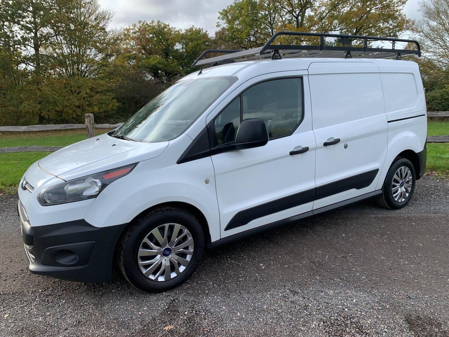 Used Ford Transit Connect 2018 for sale - 76963245: Photo 3