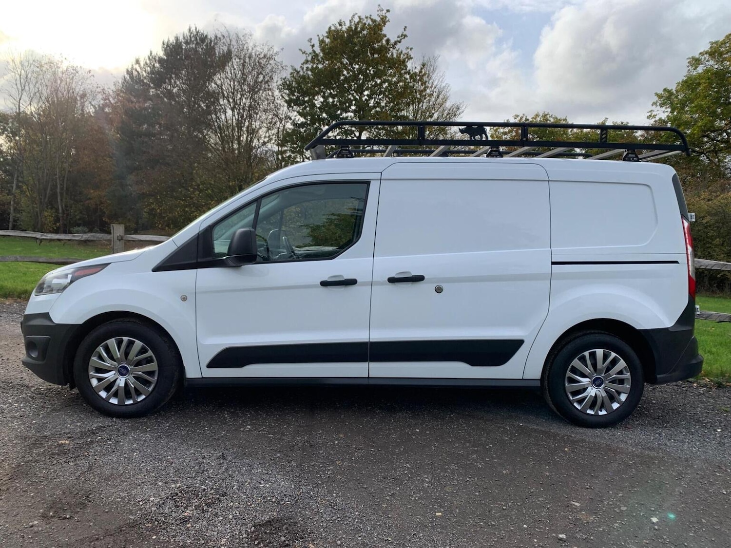 Used Ford Transit Connect 2018 for sale - 76963245: Photo 4