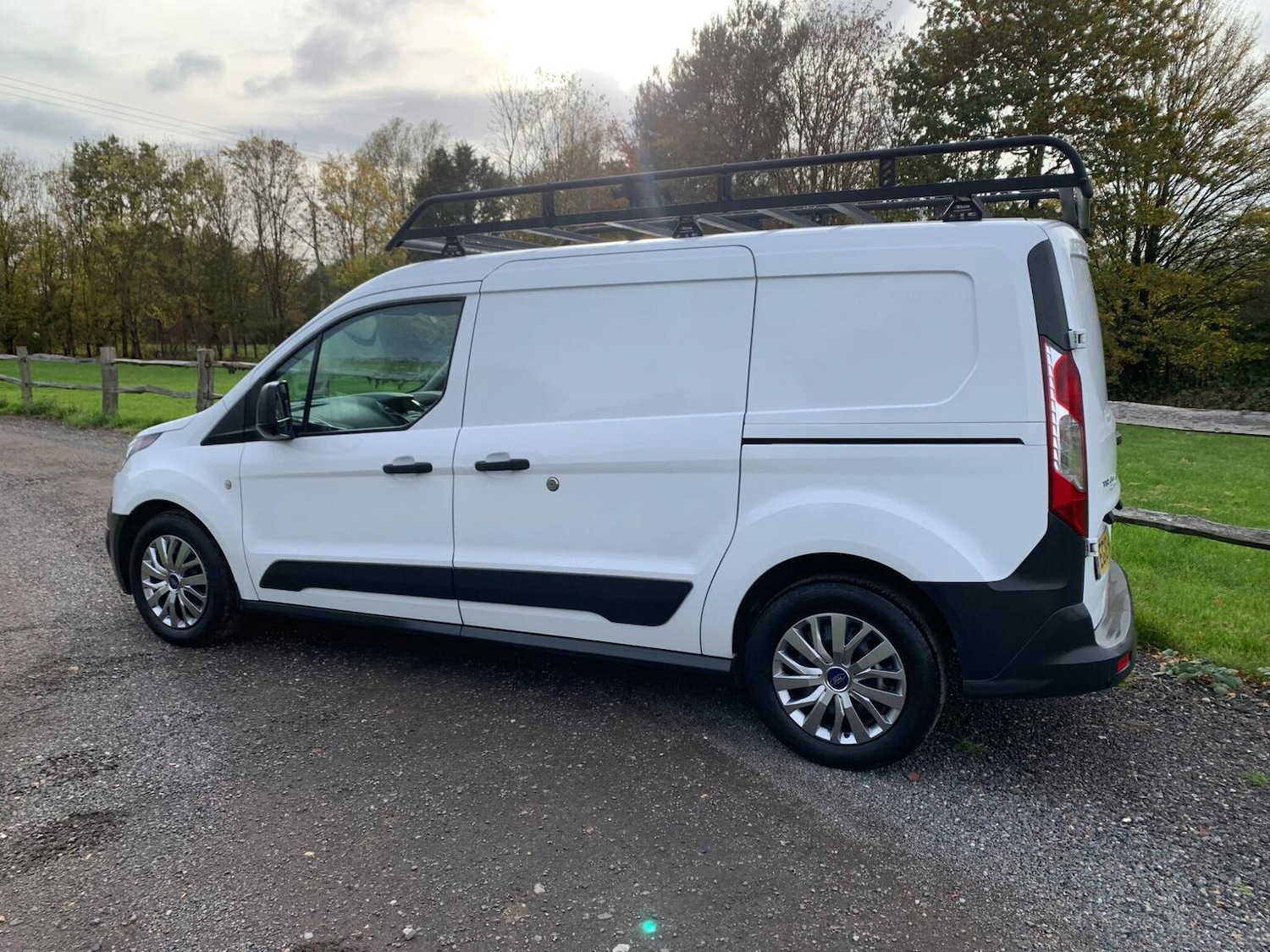 Used Ford Transit Connect 2018 for sale - 76963245: Photo 42