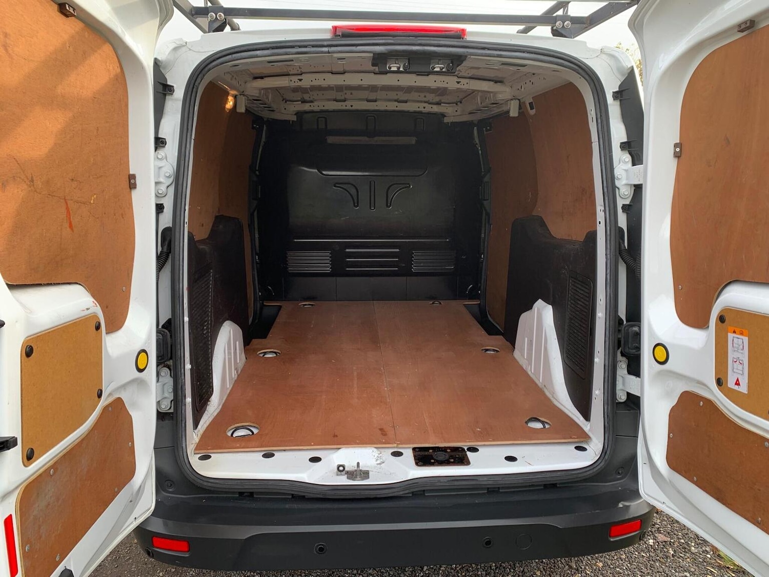 Used Ford Transit Connect 2018 for sale - 76963245: Photo 77