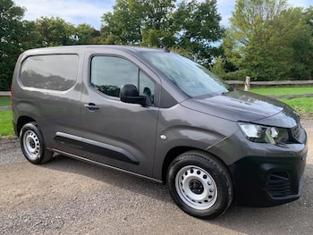 Used Peugeot Partner 2020 for sale - 77656397: Photo