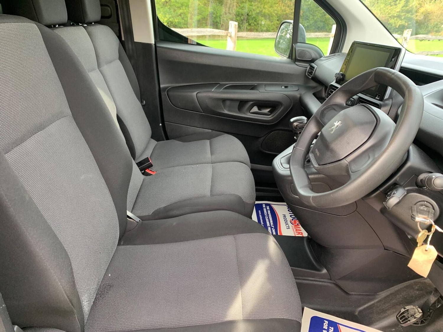 Used Peugeot Partner 2020 for sale - 77656397: Photo 30