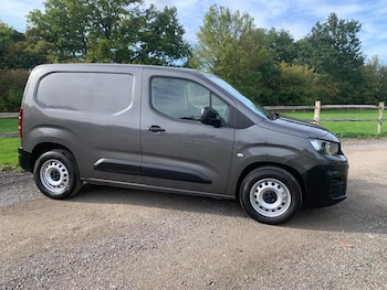 Used Peugeot Partner 2020 for sale - 77656397: Photo