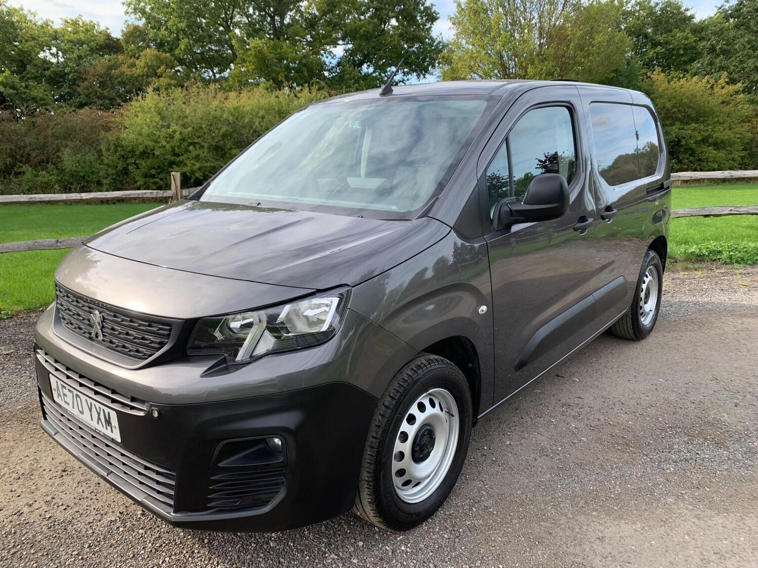 Used Peugeot Partner 2020 for sale - 77656397: Photo 54