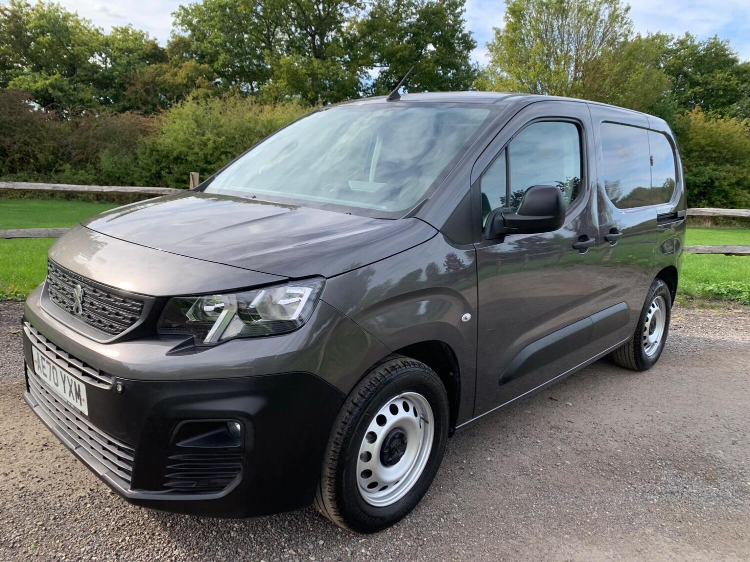 Used Peugeot Partner 2020 for sale - 77656397: Photo 58