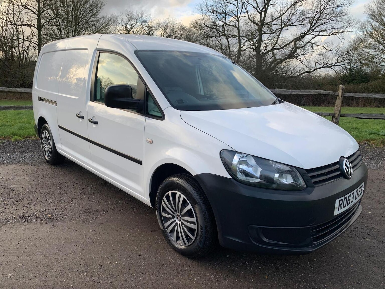 Used Volkswagen Caddy Maxi 2013 for sale - 77228262: Photo 16