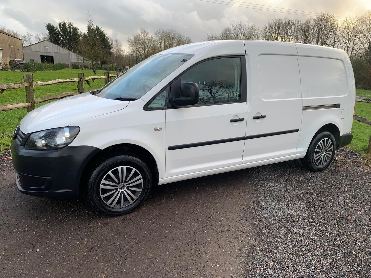 Used Volkswagen Caddy Maxi 2013 for sale - 77228262: Photo 38
