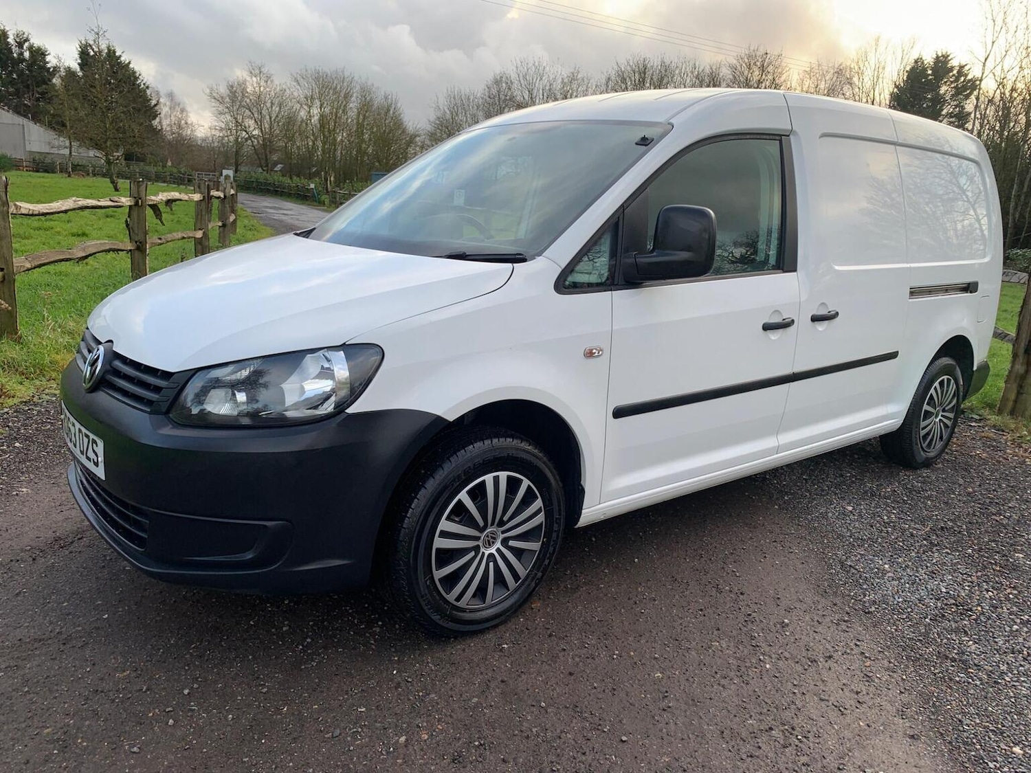Used Volkswagen Caddy Maxi 2013 for sale - 77228262: Photo 40