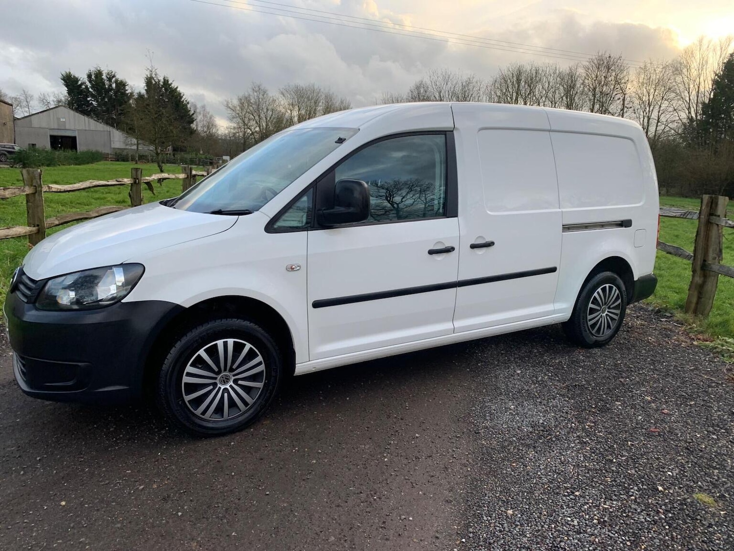 Used Volkswagen Caddy Maxi 2013 for sale - 77228262: Photo 46
