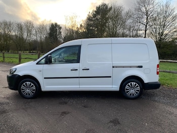 Used Volkswagen Caddy Maxi 2013 for sale - 77228262: Photo